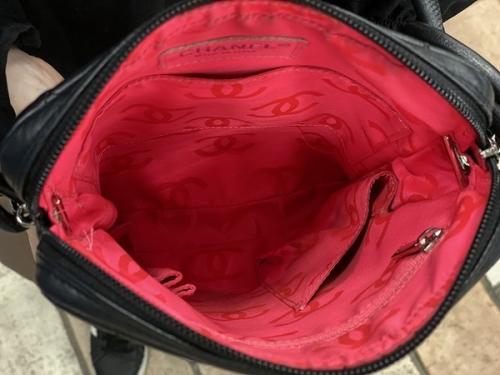 シャネルのショルダーバッグ