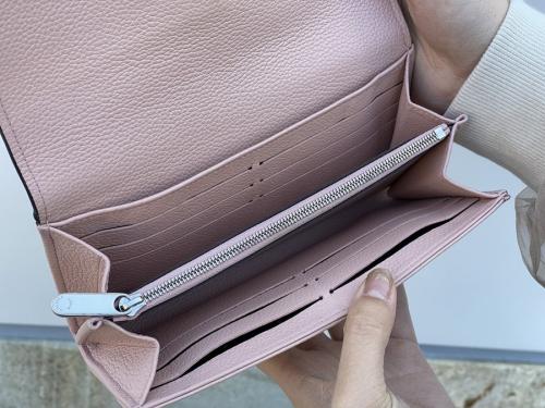 ルイ ヴィトン　の財布