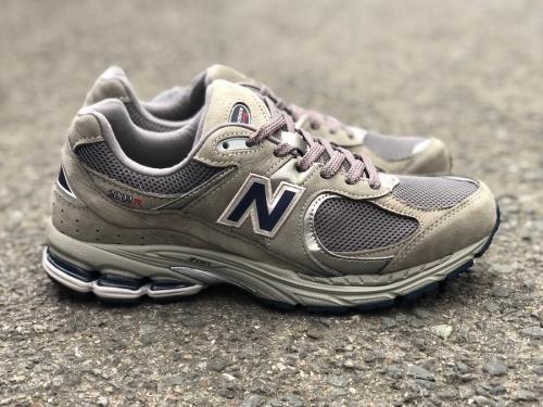 NEW BALANCEのニューバランス