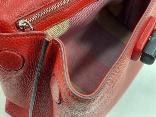 ショルダーバッグの与野