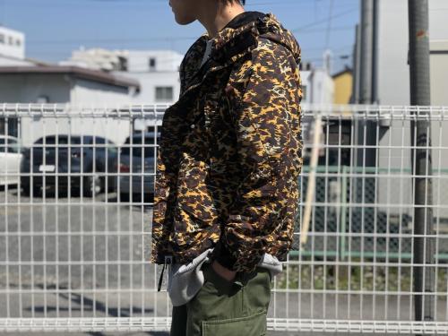 パーカーの与野