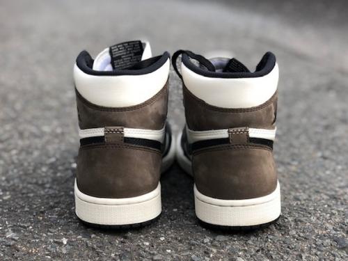 ナイキのエアジョーダン1