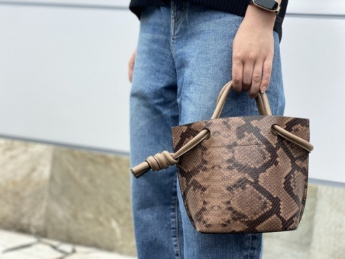 レアアイテムのORSETTO