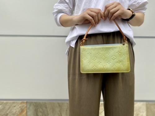 LOUIS VUITTON 　のルイ ヴィトン　