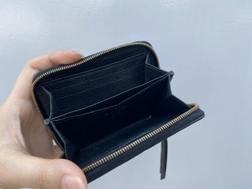 ルイ ヴィトン　のジッピーコインパース