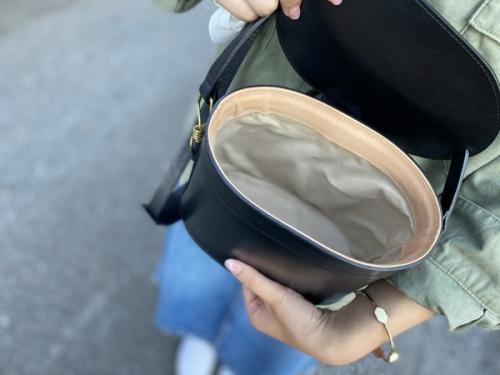 マロウのショルダーバッグ