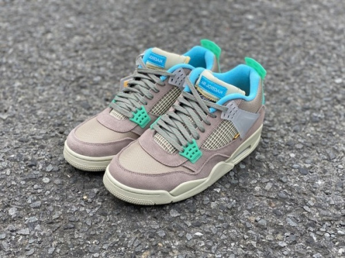 スニーカーのUNION  × NIKE