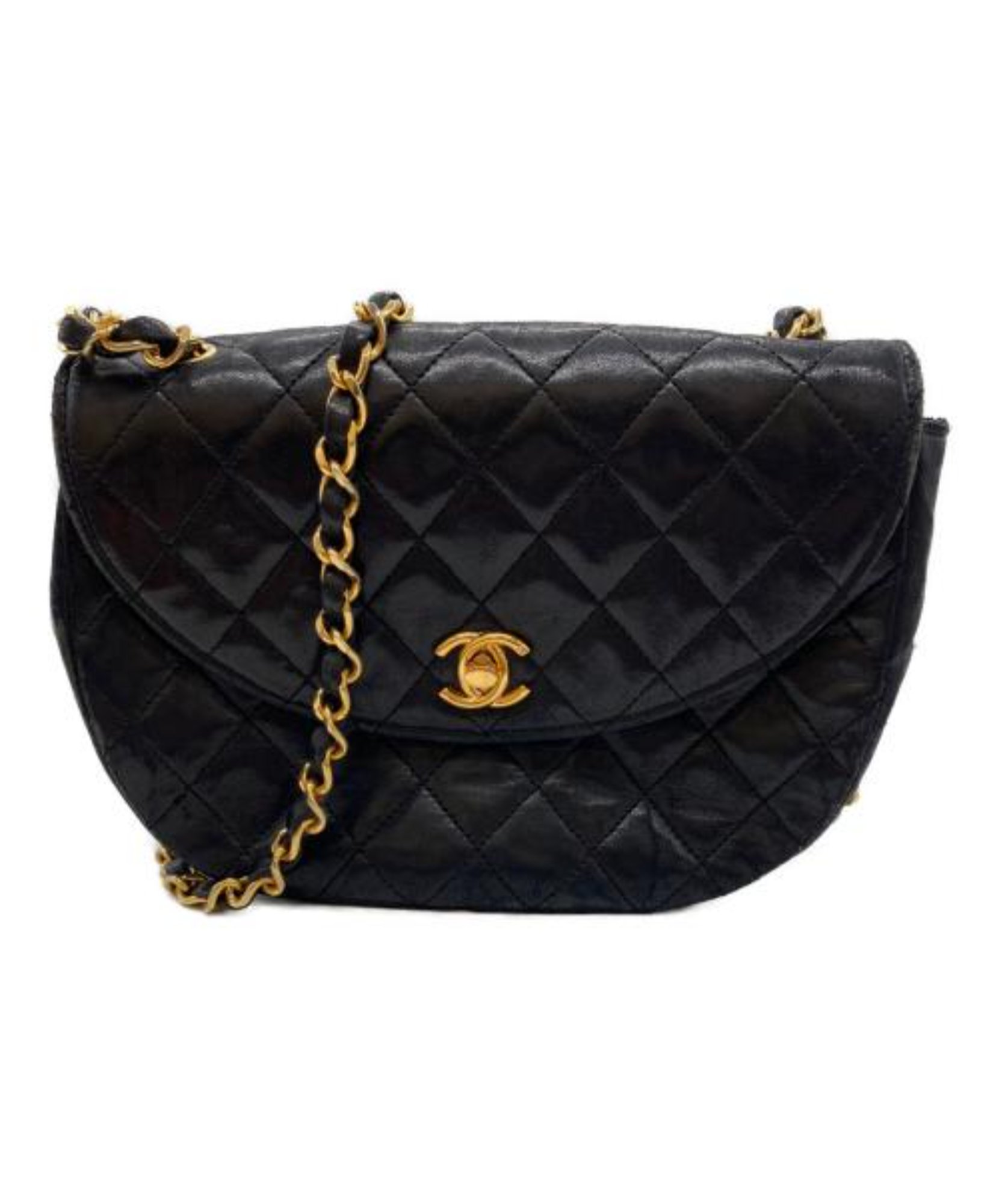 CHANEL / シャネル】ハーフムーンチェーンショルダーバッグ|日常に