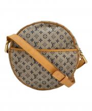 「ラグジュアリーブランドのLOUIS VUITTON 」