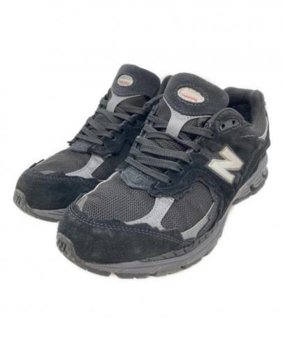 「スニーカーのNEW BALANCE 」