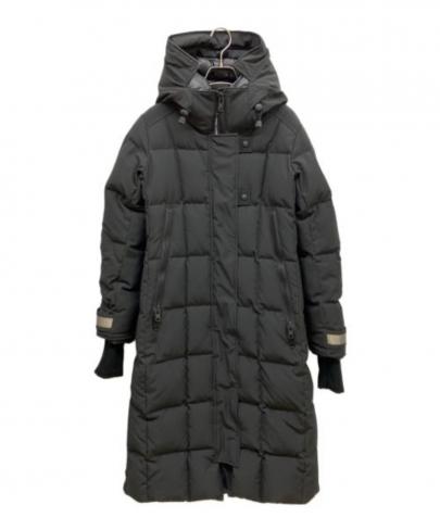 「インポートブランドのCANADA GOOSE 」