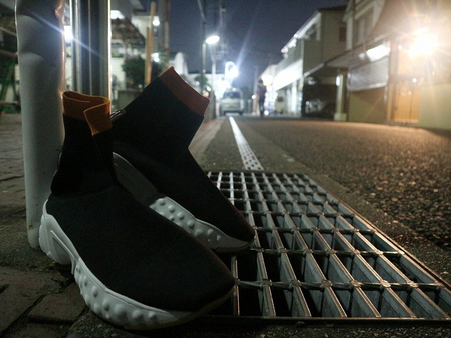 トレンドのソックススニーカー入荷！！Acne studios/アクネストュ 