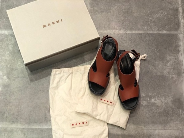 MARNI (マルニ) よりウェッジソールレザーサンダル を入荷致しました