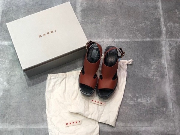MARNI (マルニ) よりウェッジソールレザーサンダル を入荷致しました