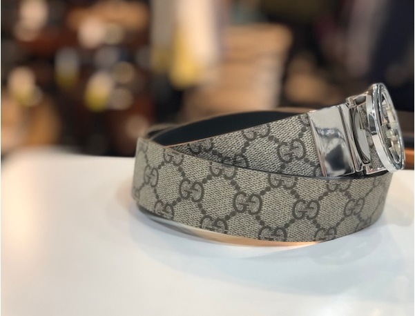 グッチ Apple Watch 替えベルト GGスプリーム GUCCI ビー