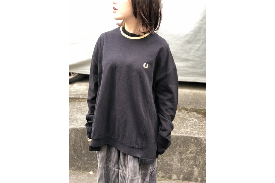 FRED PERRY×77circa/フレッドペリー×ナナナナサーカ】のスウェットが