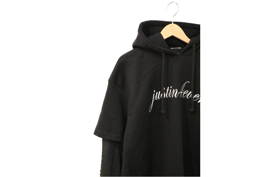 VETEMENTS/ヴェトモン】のJustin 4Ever Double Sleeved Hoodieを VETEMENTS/ヴェトモン】のJustin 4Ever Double Sleeved Hoodieを