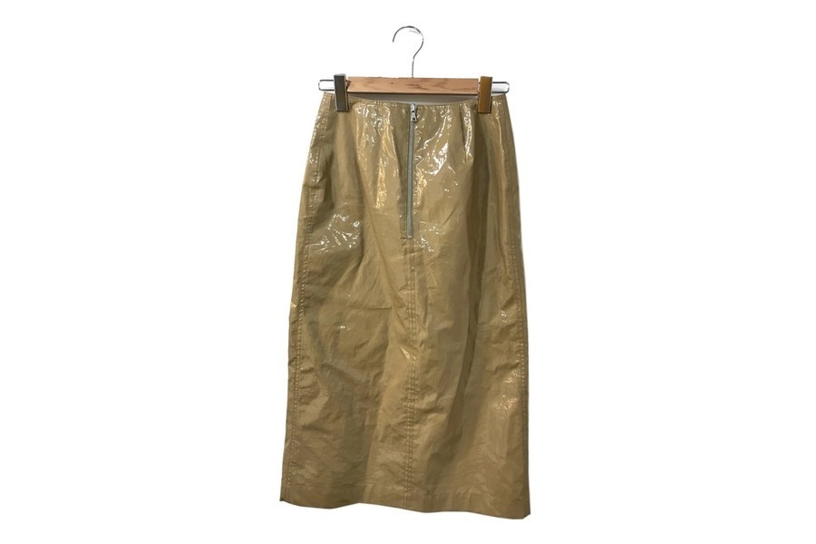 AURALEE/オーラリー】よりLINEN ENAMEL LAMINATE SKIRT/リネン