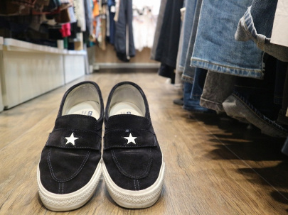 「ストリートブランドのCONVERSE ADDICT 」