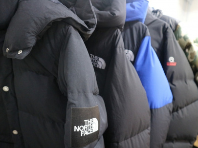 「アウトドアブランドのTHE NORTH FACE 」