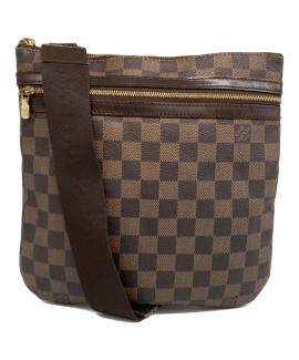 「ラグジュアリーブランドのLOUIS VUITTON 」