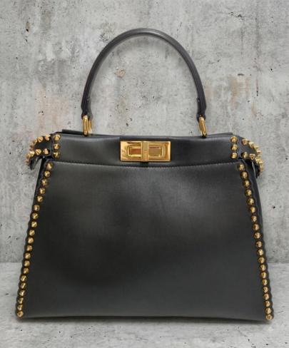 「ラグジュアリーブランドのFENDI 」