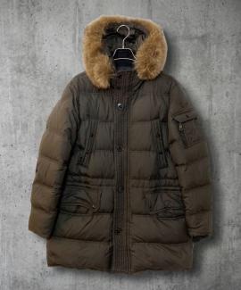 「インポートブランドのMONCLER 」