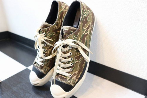 CONVERSEのVANS