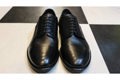 EMPORIO ARMANIのレザーシューズ