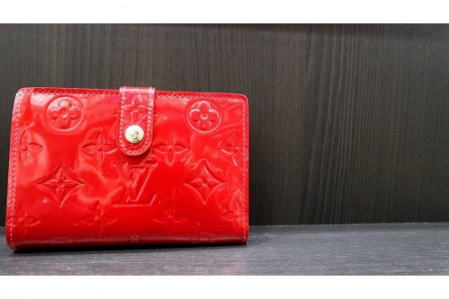 LOUIS VUITTON/ルイヴィトンのヴェルニ