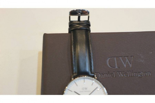 Daniel wellingtonダニエルウェリントンのメンズ買取強化