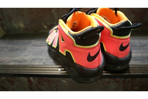 ストリートブランド続々入荷の千歳船橋　古着買取