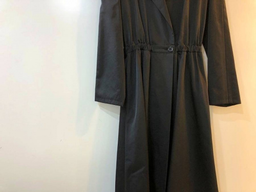 千歳船橋のトレンチコート