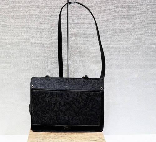 買取案内のFURLA/フルラ