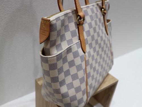 LOUIS VUITTON（ルイ・ヴィトン）のHERMES（エルメス）