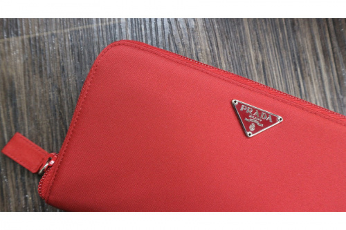 PRADA/プラダのBOTTEGA VENETA/ボッテガベネタ