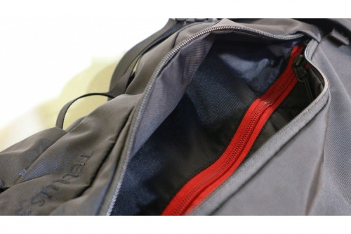 バックパックのメンズ