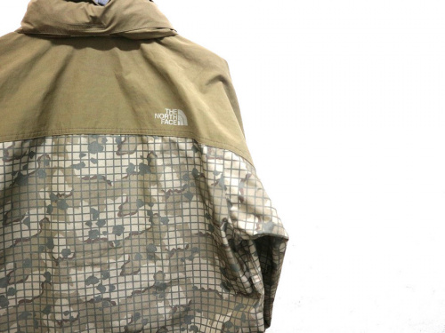 HYDRENA CAMOUFLAGE JACKETの19ss