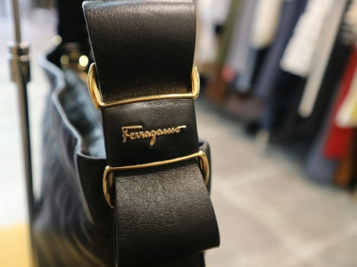 Salvatore Ferragamoのサルヴァトーレ フェラガモ