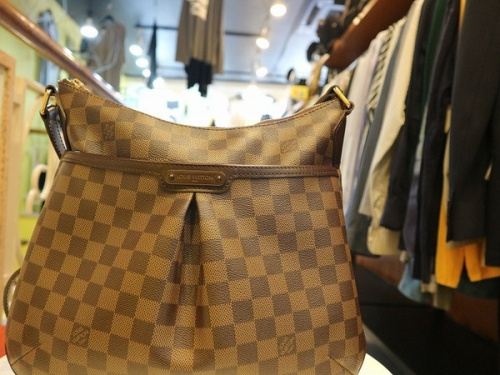 LOUIS　VUITTONのルイヴィトン