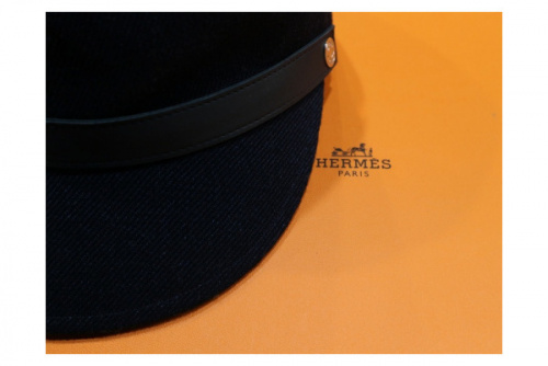 ラグジュアリーブランドのメンズ・レディース問わず大募集