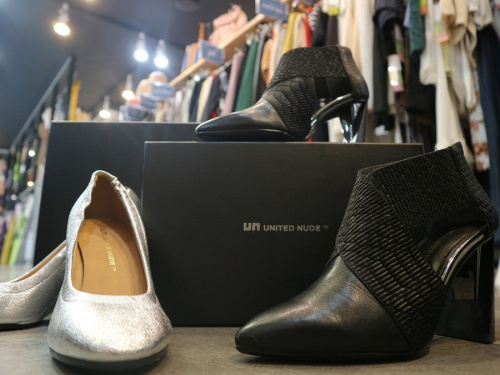インポートブランドのUNITED NUDE