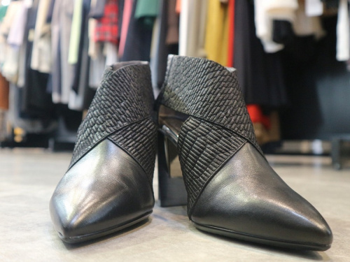 UNITED NUDEのﾕﾅｲﾃｯﾄﾞﾇｰﾄﾞ