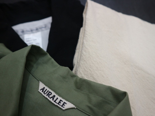 ドメスティックブランドのAURALEE