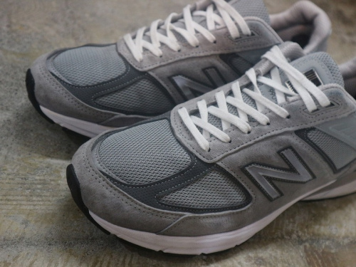 new balance M990GL5のニューバランス