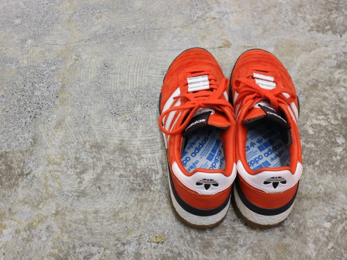 アディダス×アレキサンダーワンのBA3593　