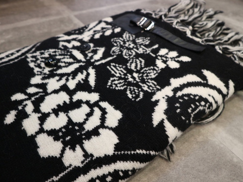 ラグジュアリーブランドのsacai