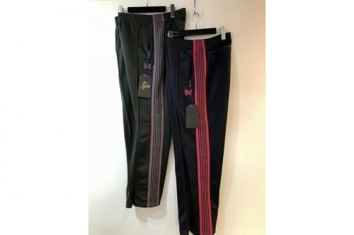 ニードルスのトラックパンツ