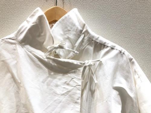 コットンシャツ