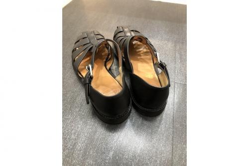 グルカサンダルの春夏小物